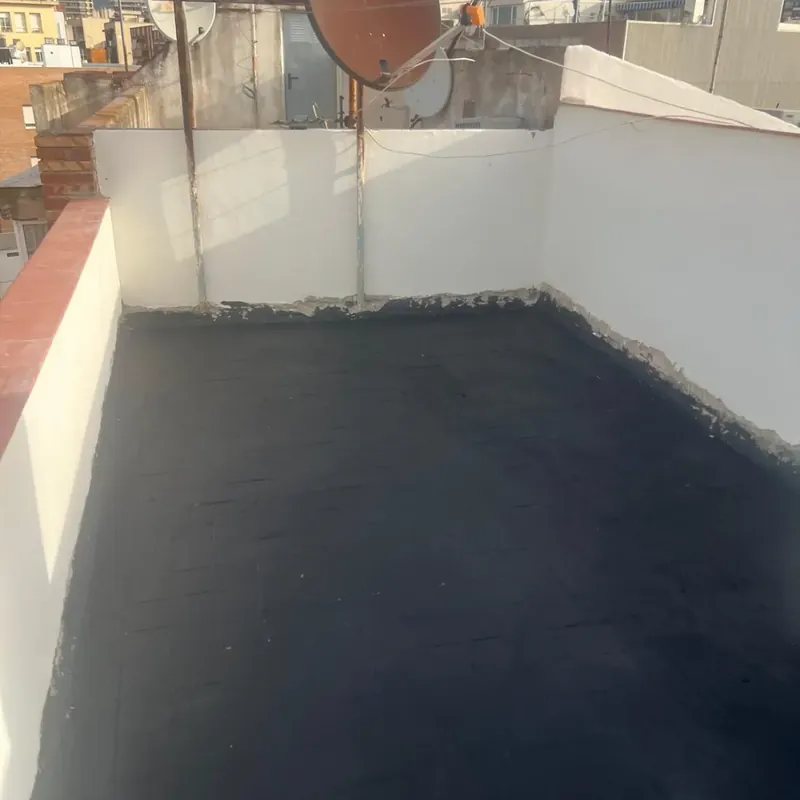 Azotea impermeabilizada de punta a punta con lámina nueva